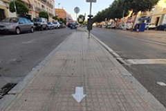 flechas acera derecha lucena